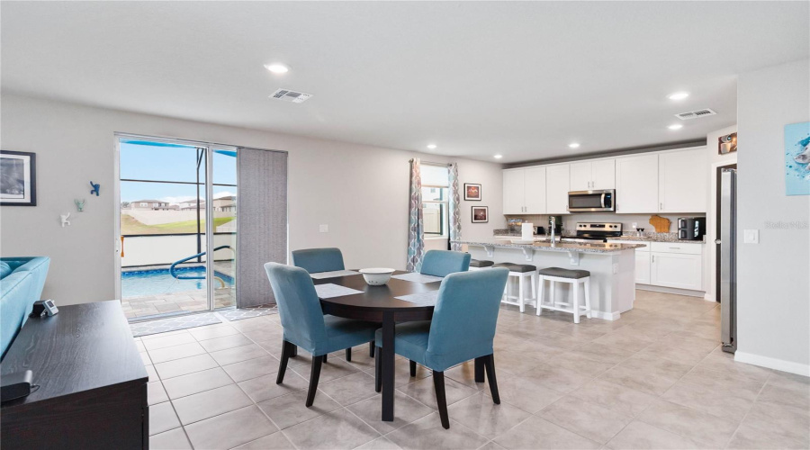 DAVENPORT, Florida 33837, 4 Bedrooms Bedrooms, ,3 BathroomsBathrooms,Residential,For Sale,CITRUS LANDINGS,0,MFRO6326080