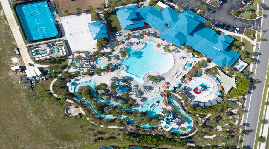 DAVENPORT, Florida 33897, 8 Bedrooms Bedrooms, ,6 BathroomsBathrooms,Residential,For Sale,LELANI,0,MFRO6337999