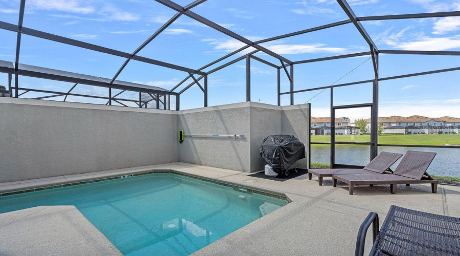 KISSIMMEE, Florida 34746, 4 Bedrooms Bedrooms, ,3 BathroomsBathrooms,Residential,For Sale,PEQUOD,0,MFRO6339097