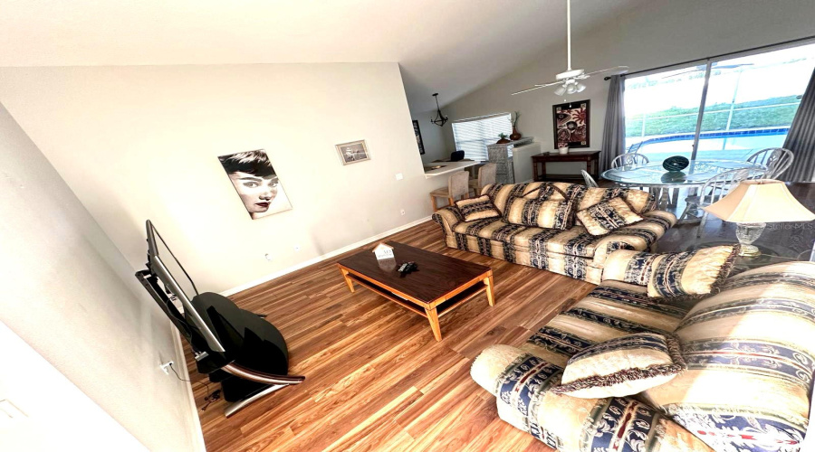 DAVENPORT, Florida 33897, 3 Bedrooms Bedrooms, ,2 BathroomsBathrooms,Residential,For Sale,TROON,0,MFRS5133235