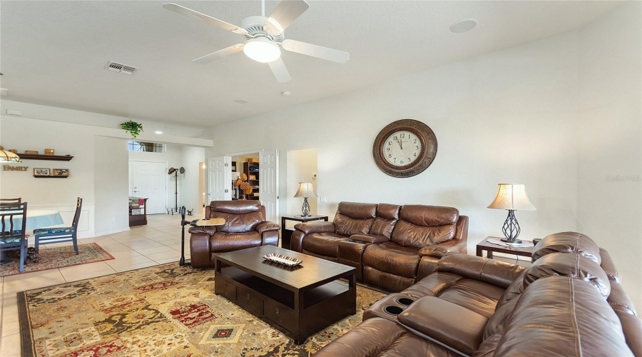 DAVENPORT, Florida 33837, 2 Bedrooms Bedrooms, ,2 BathroomsBathrooms,Residential,For Sale,DEL SOL,0,MFRS5133334