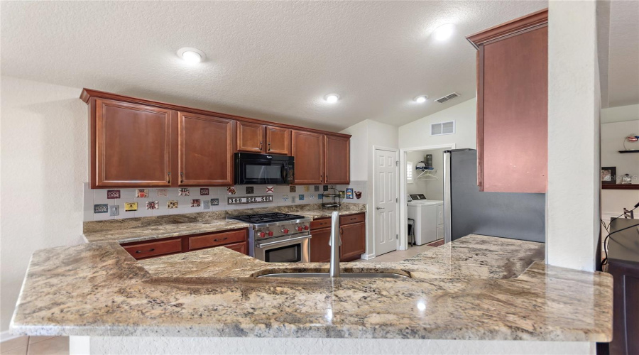DAVENPORT, Florida 33837, 2 Bedrooms Bedrooms, ,2 BathroomsBathrooms,Residential,For Sale,DEL SOL,0,MFRS5133334