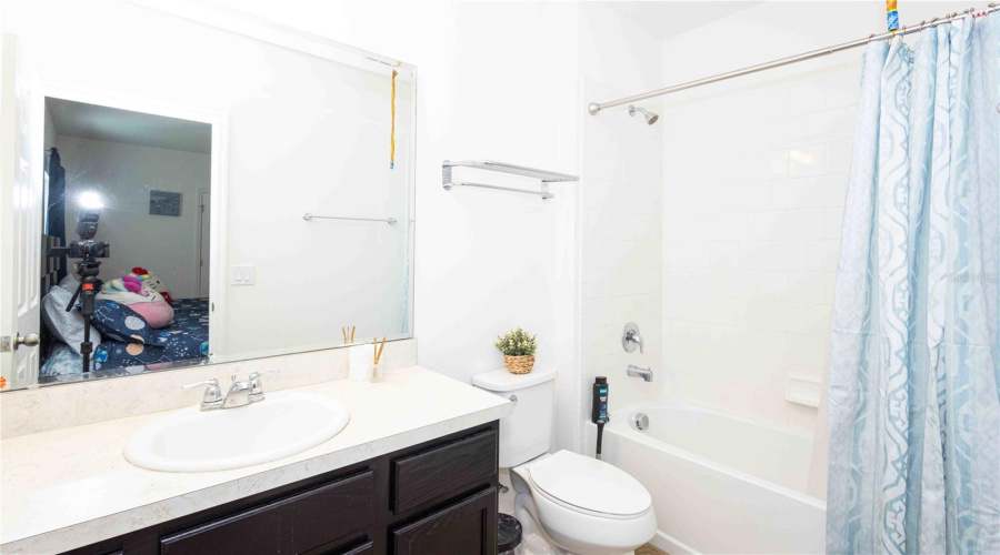 DAVENPORT, Florida 33897, 4 Bedrooms Bedrooms, ,4 BathroomsBathrooms,Residential,For Sale,MONTGOMERY,0,MFRO6339589