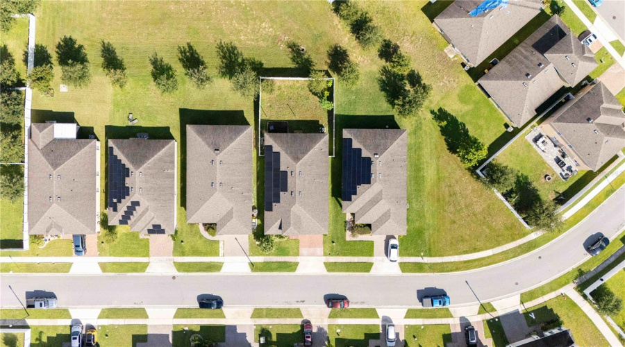 DAVENPORT, Florida 33897, 4 Bedrooms Bedrooms, ,4 BathroomsBathrooms,Residential,For Sale,MONTGOMERY,0,MFRO6339589