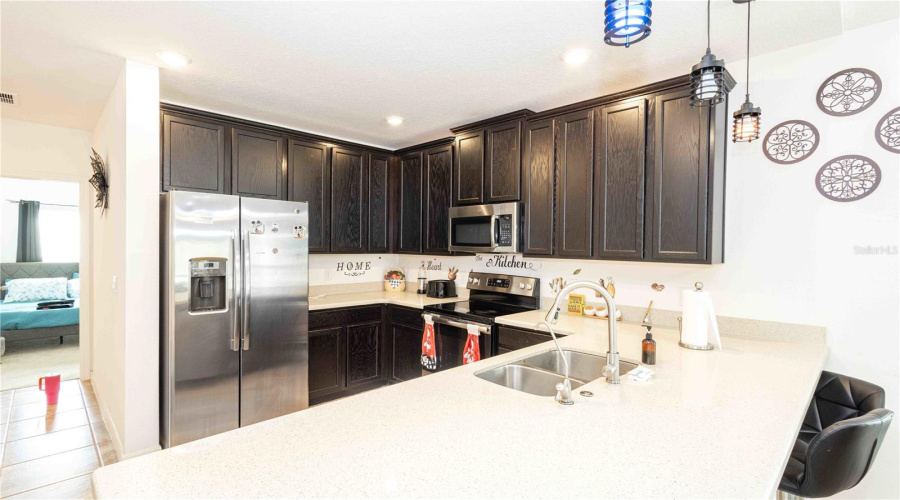 DAVENPORT, Florida 33897, 4 Bedrooms Bedrooms, ,4 BathroomsBathrooms,Residential,For Sale,MONTGOMERY,0,MFRO6339589