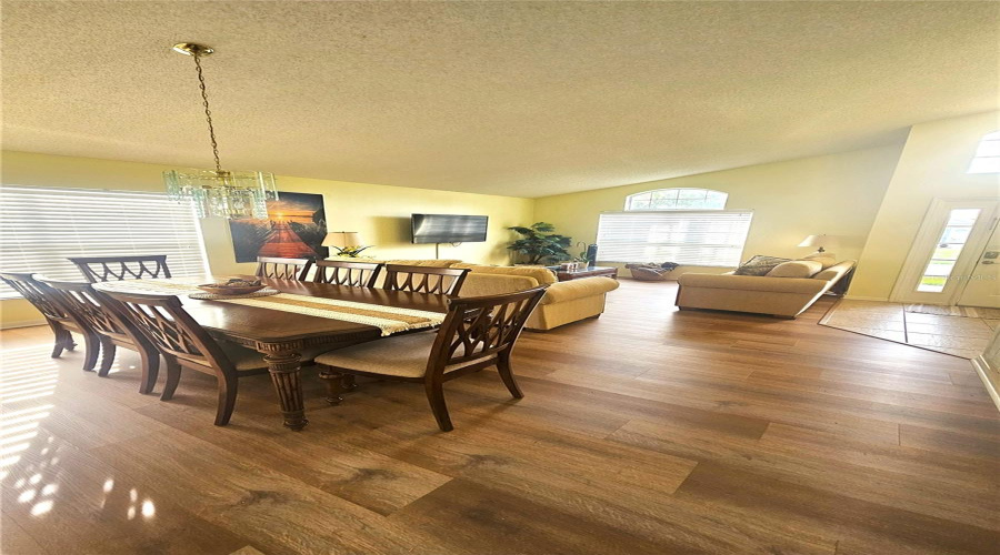 DAVENPORT, Florida 33897, 3 Bedrooms Bedrooms, ,2 BathroomsBathrooms,Residential,For Sale,LANGHAM,0,MFRS5133484