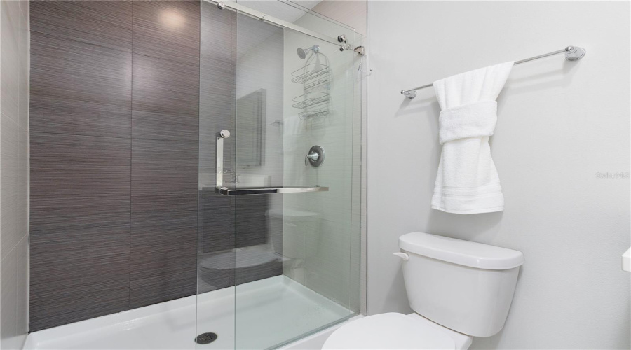 KISSIMMEE, Florida 34746, 4 Bedrooms Bedrooms, ,3 BathroomsBathrooms,Residential,For Sale,LE REVE,0,MFRS5133533