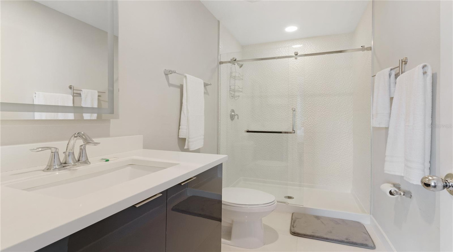 KISSIMMEE, Florida 34746, 4 Bedrooms Bedrooms, ,3 BathroomsBathrooms,Residential,For Sale,LE REVE,0,MFRS5133533