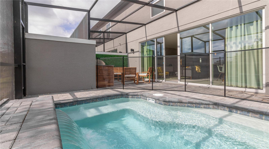 KISSIMMEE, Florida 34746, 4 Bedrooms Bedrooms, ,3 BathroomsBathrooms,Residential,For Sale,LE REVE,0,MFRS5133533