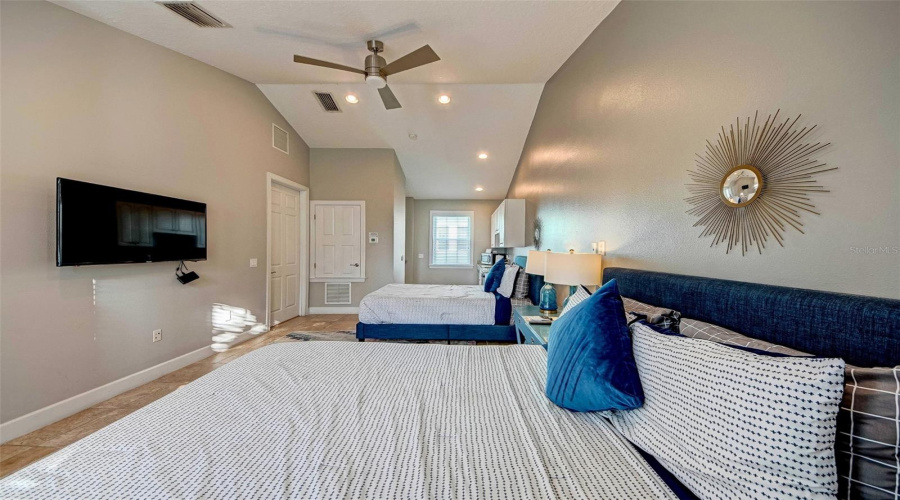 REUNION, Florida 34747, 5 Bedrooms Bedrooms, ,5 BathroomsBathrooms,Residential,For Sale,EXCITEMENT,0,MFRO6337254