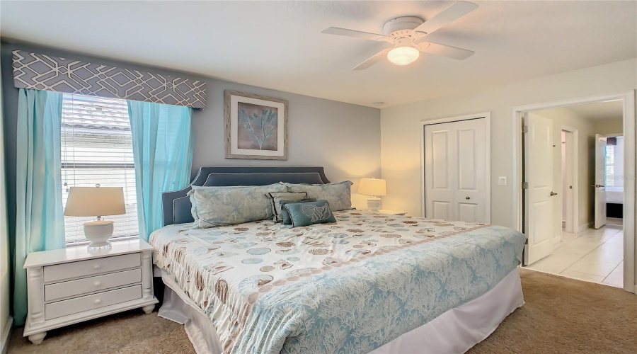 DAVENPORT, Florida 33896, 8 Bedrooms Bedrooms, ,5 BathroomsBathrooms,Residential,For Sale,DIVOT,0,MFRO6339924