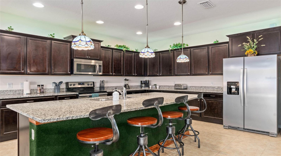 KISSIMMEE, Florida 34747, 9 Bedrooms Bedrooms, ,6 BathroomsBathrooms,Residential,For Sale,NICE,0,MFRO6339934