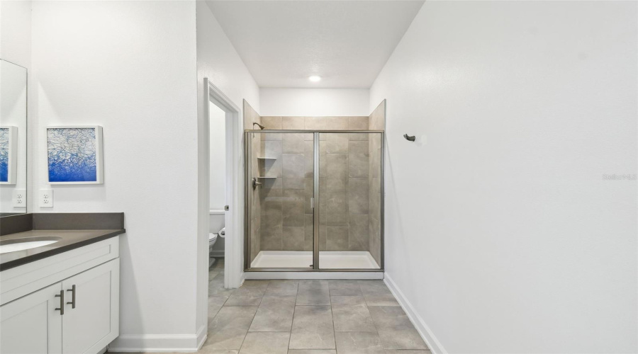 KISSIMMEE, Florida 34746, 5 Bedrooms Bedrooms, ,5 BathroomsBathrooms,Residential,For Sale,RHYME,0,MFRO6321428