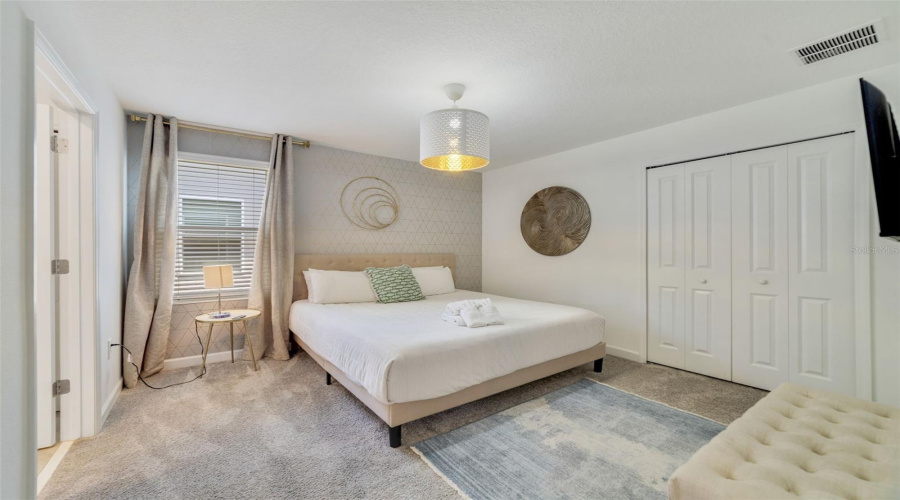 KISSIMMEE, Florida 34746, 8 Bedrooms Bedrooms, ,5 BathroomsBathrooms,Residential,For Sale,PENELOPE,0,MFRS5133614