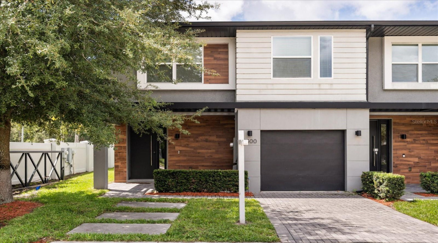 KISSIMMEE, Florida 34746, 4 Bedrooms Bedrooms, ,3 BathroomsBathrooms,Residential,For Sale,LE REVE,0,MFRO6327954