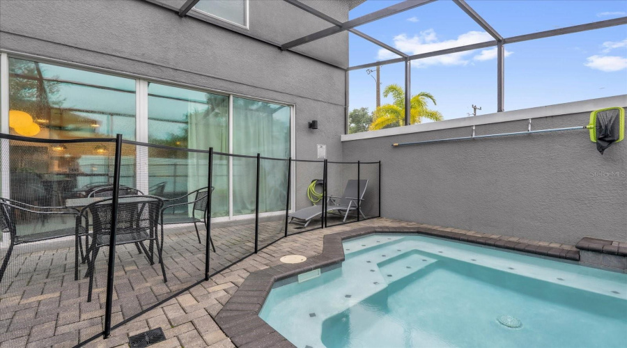KISSIMMEE, Florida 34746, 4 Bedrooms Bedrooms, ,3 BathroomsBathrooms,Residential,For Sale,LE REVE,0,MFRO6327954