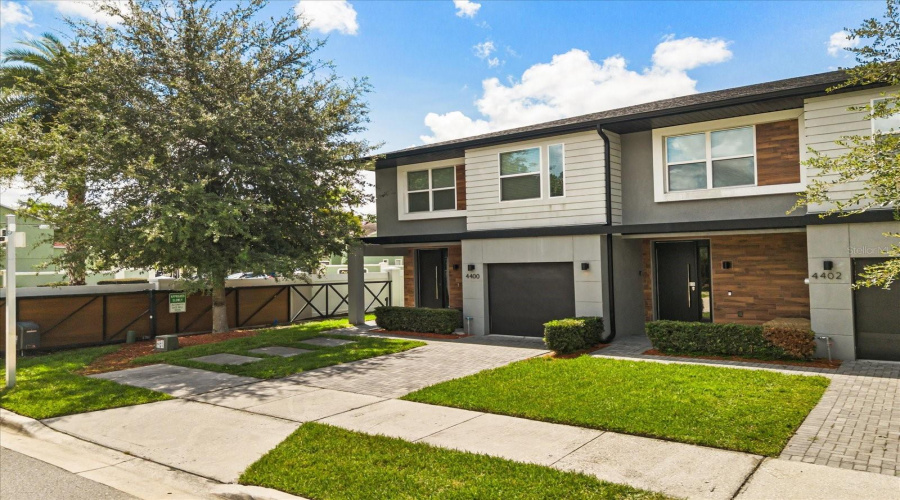 KISSIMMEE, Florida 34746, 4 Bedrooms Bedrooms, ,3 BathroomsBathrooms,Residential,For Sale,LE REVE,0,MFRO6327954