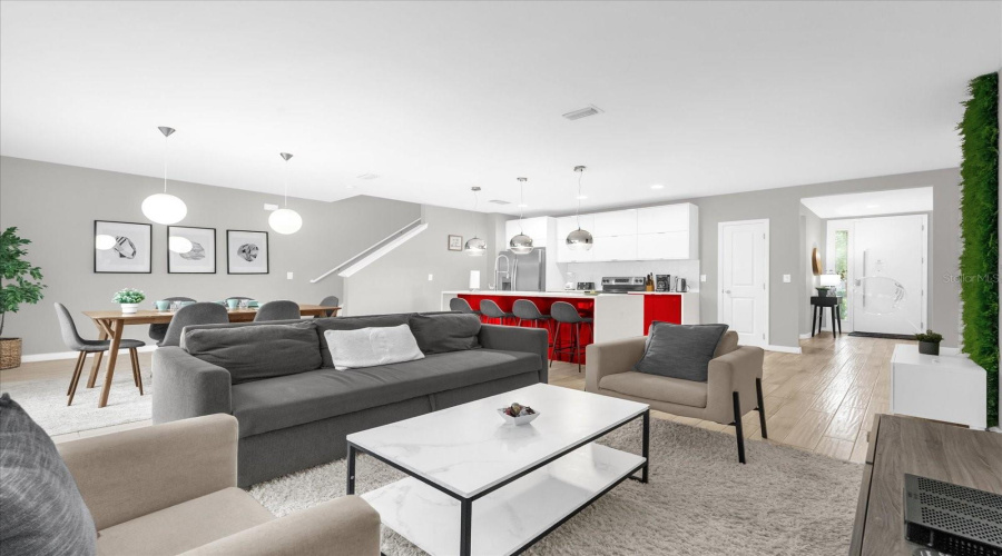 KISSIMMEE, Florida 34746, 4 Bedrooms Bedrooms, ,3 BathroomsBathrooms,Residential,For Sale,LE REVE,0,MFRO6327954