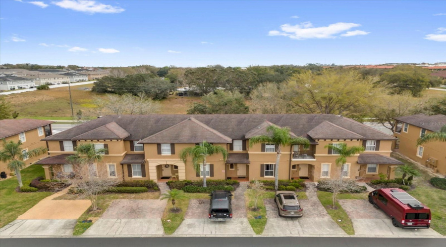 DAVENPORT, Florida 33897, 3 Bedrooms Bedrooms, ,2 BathroomsBathrooms,Residential,For Sale,CALABRIA,0,MFRS5130432