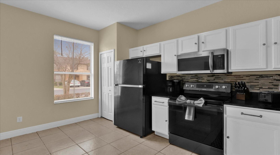 DAVENPORT, Florida 33897, 3 Bedrooms Bedrooms, ,2 BathroomsBathrooms,Residential,For Sale,CALABRIA,0,MFRS5130432