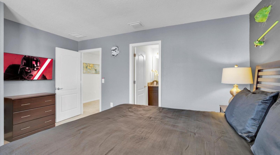 KISSIMMEE, Florida 34747, 5 Bedrooms Bedrooms, ,4 BathroomsBathrooms,Residential,For Sale,DUBAI,0,MFRFC312189