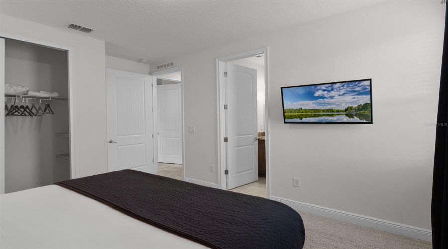 KISSIMMEE, Florida 34747, 8 Bedrooms Bedrooms, ,7 BathroomsBathrooms,Residential,For Sale,MARKER,0,MFRO6339142