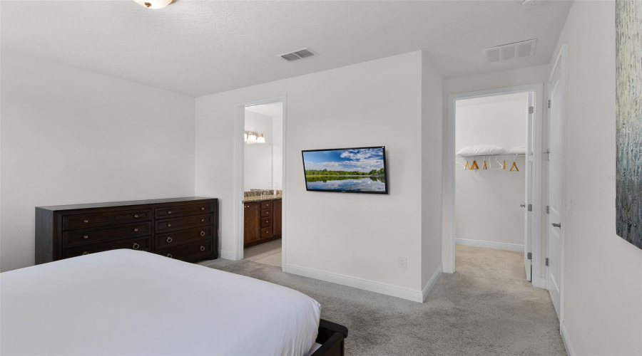 KISSIMMEE, Florida 34747, 8 Bedrooms Bedrooms, ,7 BathroomsBathrooms,Residential,For Sale,MARKER,0,MFRO6339142
