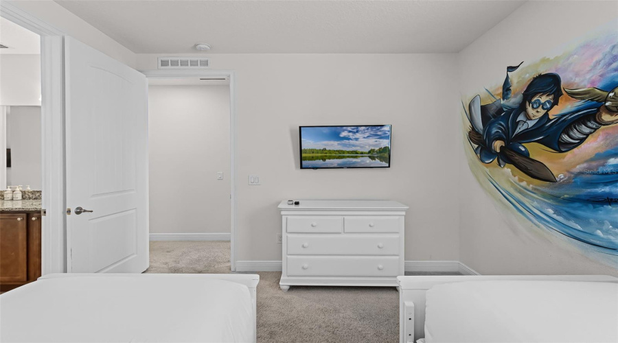 KISSIMMEE, Florida 34747, 8 Bedrooms Bedrooms, ,7 BathroomsBathrooms,Residential,For Sale,MARKER,0,MFRO6339142