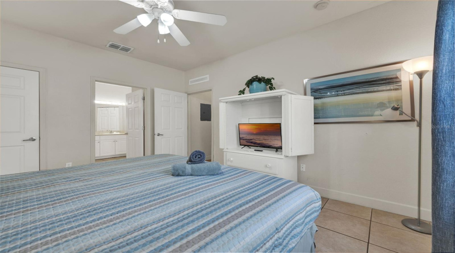 KISSIMMEE, Florida 34746, 4 Bedrooms Bedrooms, ,3 BathroomsBathrooms,Residential,For Sale,LUCAYAN HARBOUR,0,MFRO6335707