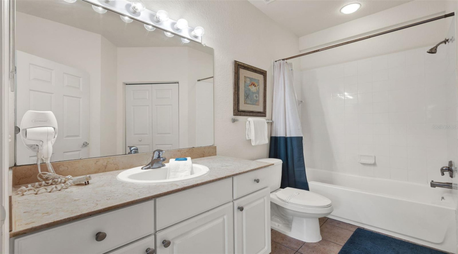 KISSIMMEE, Florida 34746, 4 Bedrooms Bedrooms, ,3 BathroomsBathrooms,Residential,For Sale,LUCAYAN HARBOUR,0,MFRO6335707