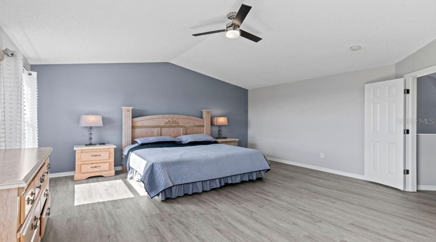 DAVENPORT, Florida 33837, 4 Bedrooms Bedrooms, ,3 BathroomsBathrooms,Residential,For Sale,SUNSET VIEW,0,MFRG5101417