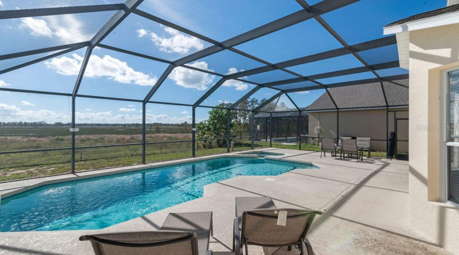 DAVENPORT, Florida 33837, 4 Bedrooms Bedrooms, ,3 BathroomsBathrooms,Residential,For Sale,SUNSET VIEW,0,MFRG5101417