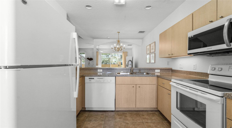 KISSIMMEE, Florida 34746, 3 Bedrooms Bedrooms, ,2 BathroomsBathrooms,Residential,For Sale,BEACH,0,MFRS5112930