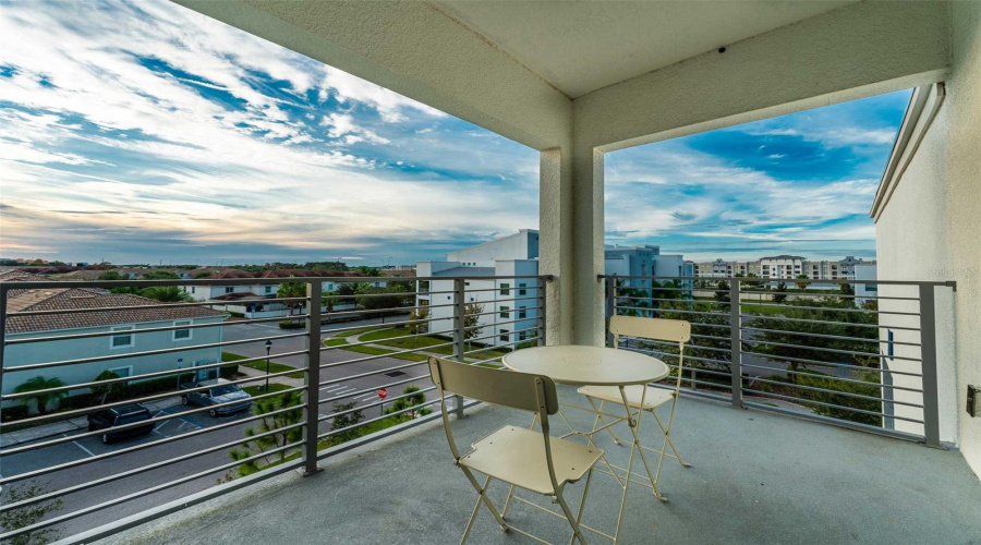 Spacious balcony!
