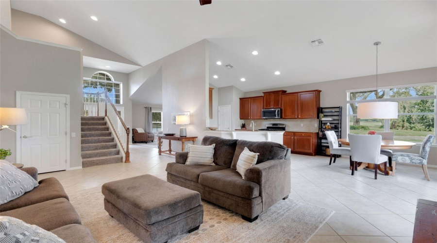 DAVENPORT, Florida 33837, 3 Bedrooms Bedrooms, ,3 BathroomsBathrooms,Residential,For Sale,DEL SOL,0,MFRS5118919