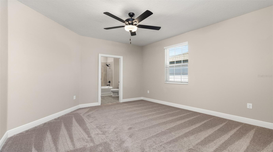 KISSIMMEE, Florida 34747, 6 Bedrooms Bedrooms, ,4 BathroomsBathrooms,Residential,For Sale,SOMERSWORTH,0,MFRTB8422701