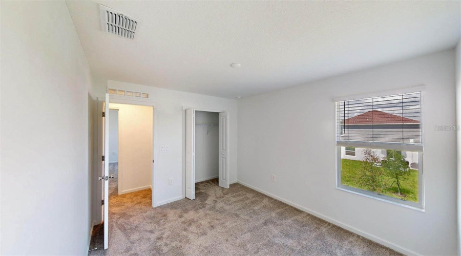 DAVENPORT, Florida 33837, 6 Bedrooms Bedrooms, ,3 BathroomsBathrooms,Residential,For Sale,RESERVOIR,0,MFRO6340082