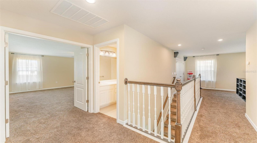 DAVENPORT, Florida 33837, 4 Bedrooms Bedrooms, ,2 BathroomsBathrooms,Residential,For Sale,SUMMER SQUALL,0,MFRTB8422691