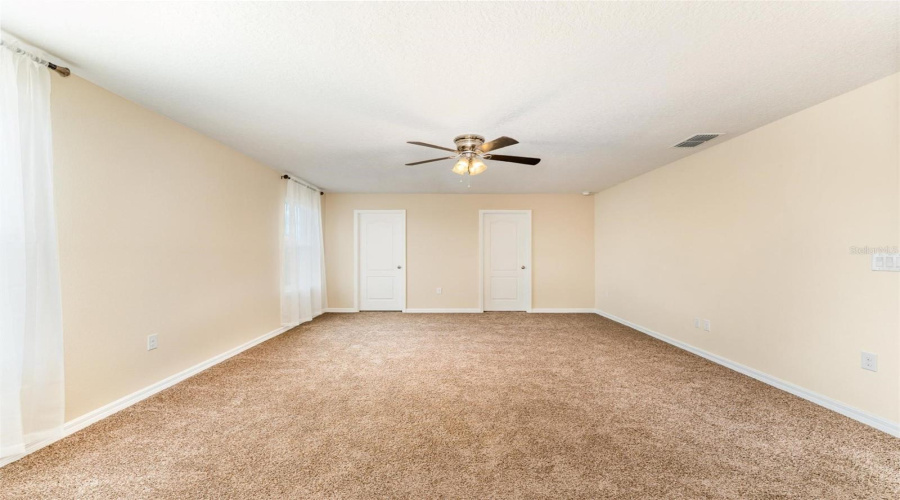 DAVENPORT, Florida 33837, 4 Bedrooms Bedrooms, ,2 BathroomsBathrooms,Residential,For Sale,SUMMER SQUALL,0,MFRTB8422691