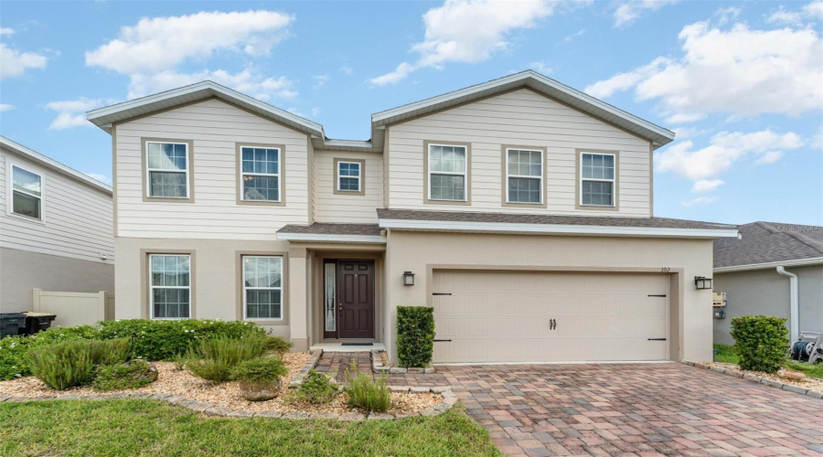 DAVENPORT, Florida 33837, 4 Bedrooms Bedrooms, ,2 BathroomsBathrooms,Residential,For Sale,SUMMER SQUALL,0,MFRTB8422691