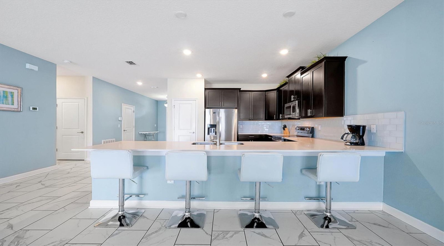 DAVENPORT, Florida 33896, 8 Bedrooms Bedrooms, ,5 BathroomsBathrooms,Residential,For Sale,FLANGE,0,MFRO6340250