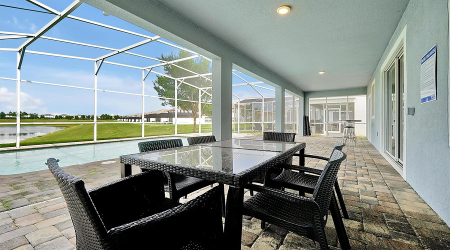 DAVENPORT, Florida 33896, 8 Bedrooms Bedrooms, ,5 BathroomsBathrooms,Residential,For Sale,FLANGE,0,MFRO6340250