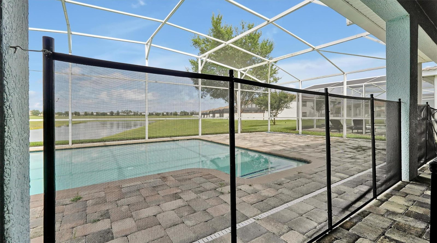 DAVENPORT, Florida 33896, 8 Bedrooms Bedrooms, ,5 BathroomsBathrooms,Residential,For Sale,FLANGE,0,MFRO6340250