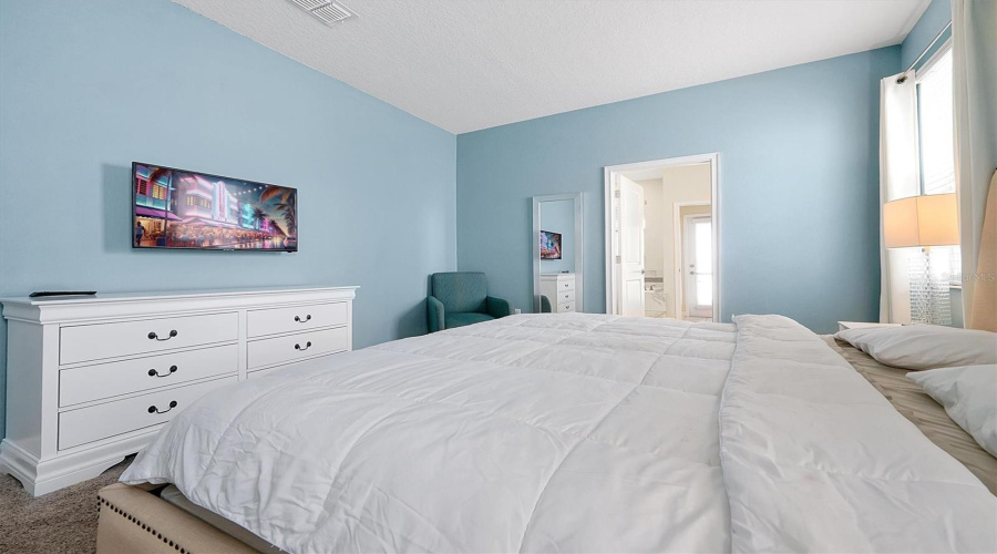 DAVENPORT, Florida 33896, 8 Bedrooms Bedrooms, ,5 BathroomsBathrooms,Residential,For Sale,FLANGE,0,MFRO6340250
