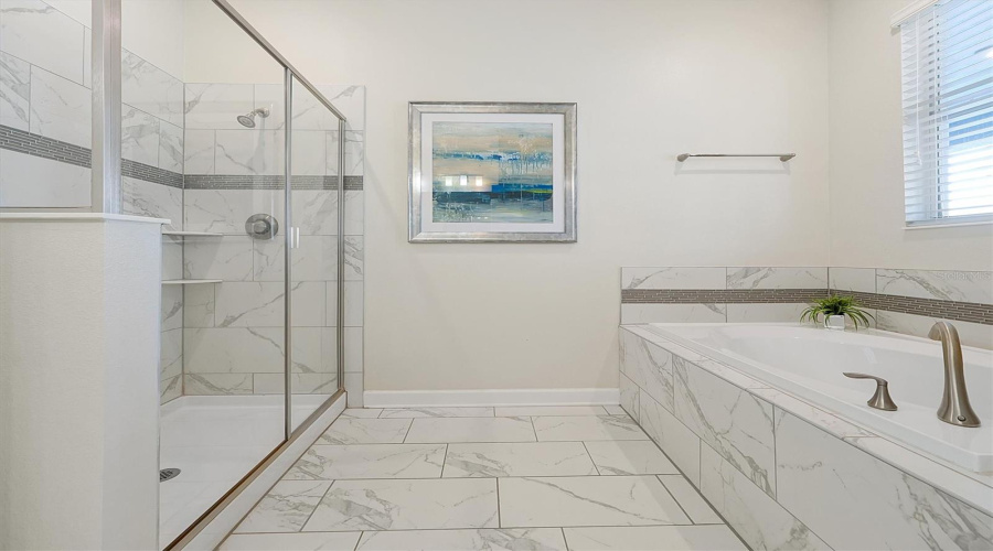 DAVENPORT, Florida 33896, 8 Bedrooms Bedrooms, ,5 BathroomsBathrooms,Residential,For Sale,FLANGE,0,MFRO6340250