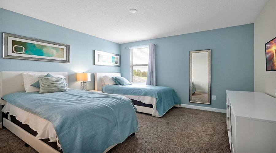 DAVENPORT, Florida 33896, 8 Bedrooms Bedrooms, ,5 BathroomsBathrooms,Residential,For Sale,FLANGE,0,MFRO6340250