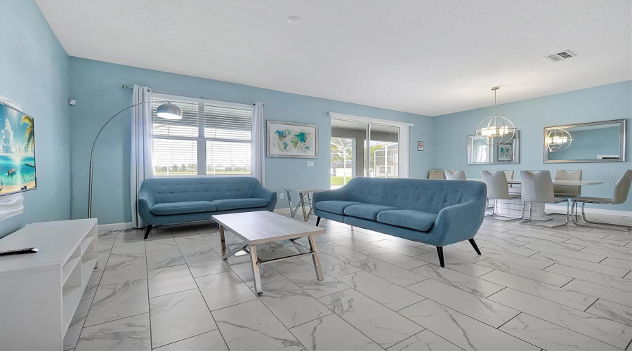 DAVENPORT, Florida 33896, 8 Bedrooms Bedrooms, ,5 BathroomsBathrooms,Residential,For Sale,FLANGE,0,MFRO6340250
