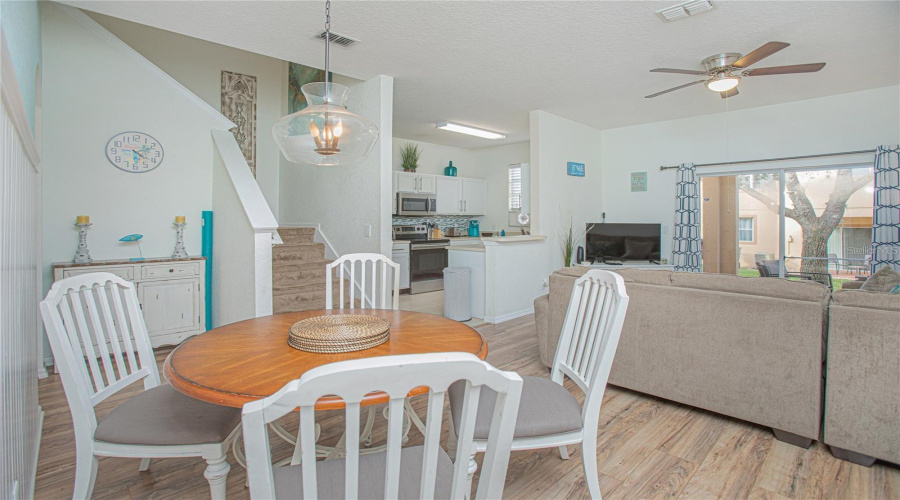 DAVENPORT, Florida 33897, 4 Bedrooms Bedrooms, ,3 BathroomsBathrooms,Residential,For Sale,PALERMO,0,MFRL4955485