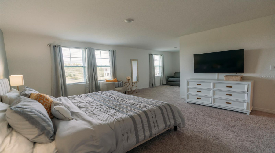 DAVENPORT, Florida 33896, 3 Bedrooms Bedrooms, ,2 BathroomsBathrooms,Residential,For Sale,BENOI,0,MFRS5133506
