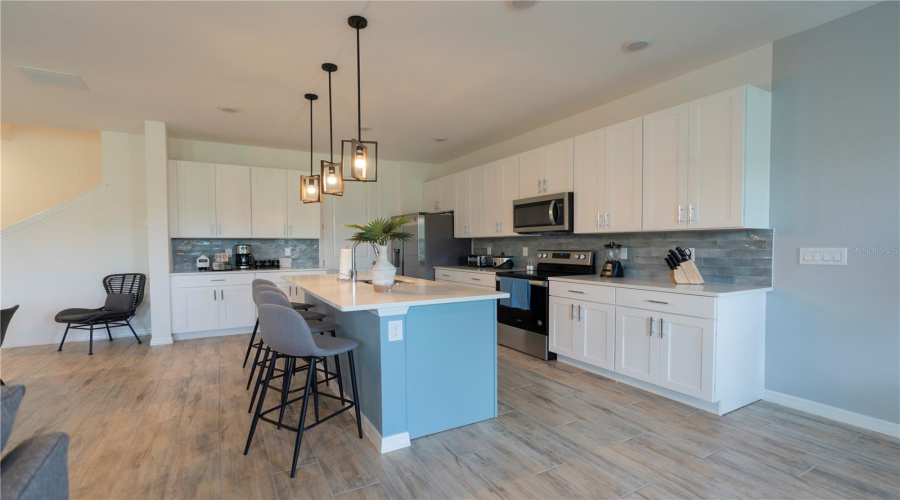 DAVENPORT, Florida 33896, 3 Bedrooms Bedrooms, ,2 BathroomsBathrooms,Residential,For Sale,BENOI,0,MFRS5133506